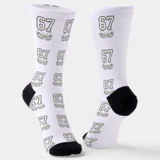 Six Seven 6 7 Meme Lustige Hände Socken (Gewinkelt)