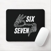 Six Seven 6 7 Meme Skelett Hände Zeichen Mousepad (Mit Mouse)