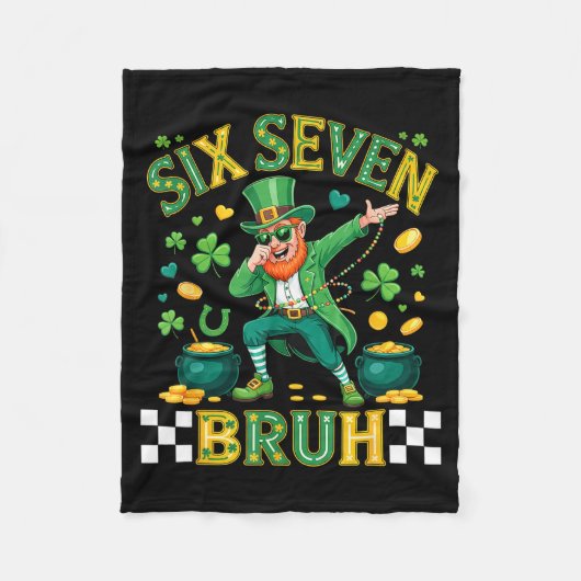 Six seven bruh st patricks day 6 7 funny meme 67 fleecedecke (Vorderseite)
