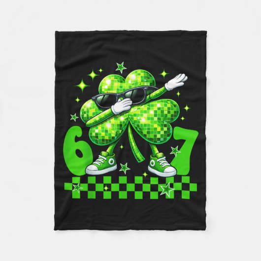 Six seven disco shamrock st patricks day 67 meme fleecedecke (Vorderseite)