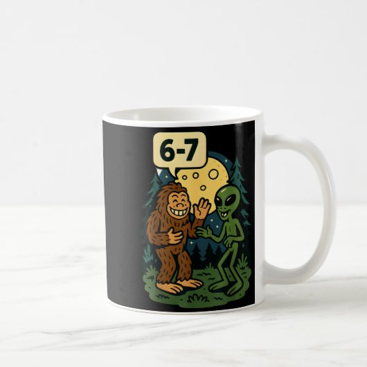 Six Seven Funny Bigfoot And Alien 67 Viral Meme Sa Kaffeetasse (Rechts)