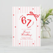 Six Seven Meme 7th Kids Birthday Handdrawn bow Einladung (Stehend Vorderseite)