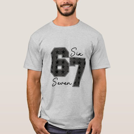Six Seven Pop Culture Vibe Graphic T-Shirt (Vorderseite)