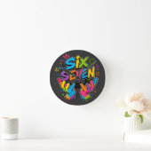 Six Seven Vibe Runde Wanduhr (Zuhause)