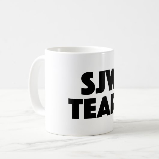 SJW zerreißt Kaffeetasse (Vorderseite Links)