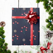 Skandinavien Nordic Winter Berry und Snowflake Geschenkpapier