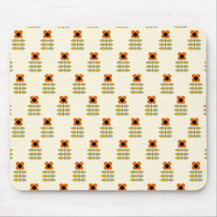 Skandinavier-inspiriertes orange Blumenmuster Mousepad
