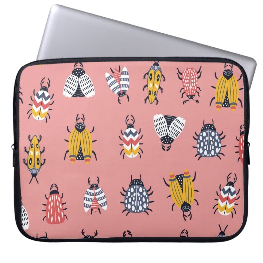 Skandinavische Bugs Beetles Childish Muster Laptopschutzhülle (Vorderseite)