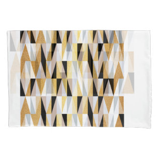 Skandinavische Dreiecke: weihnachtliche Farbmuster Kissenbezug