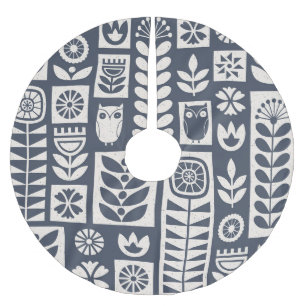 Skandinavische Flora: Weiß, blau, Minimalistisch. Polyester Weihnachtsbaumdecke