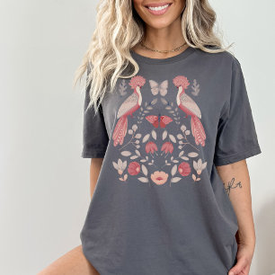 Skandinavische Folklore Art Peacock Butterfly Pink T-Shirt