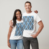 Skandinavische Folklorekunst: Blumenrostdesign T-Shirt (Unisex)