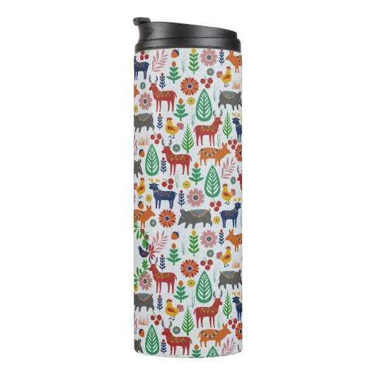 Skandinavische Folklorekunst Monogram Muster Boho Thermosbecher (Nach rechts gedreht)