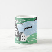 Skandinavische Häuser, Bäume, Bergbilder Kaffeetasse (Mittel)