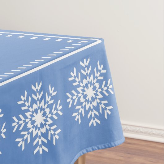 Skandinavische hellblaue und weiße Schneeflocke Tischdecke (Beispiel)
