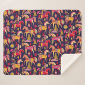 Skandinavische Pferde: Dekoratives Nahtloses Desig Sherpadecke (Vorderseite (Horizontal))