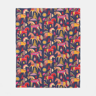 Skandinavische Pferde Muster nahtlos Design. Dekor Fleecedecke