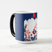 Skandinavische Volkskunst Verwandlungstasse (Vorderseite Links)