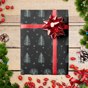 Skandinavische Weihnachtsbäume Schneeflocken Geschenkpapier