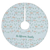 Skandinavische Weihnachtsfüchse im Schneewald Polyester Weihnachtsbaumdecke (Vorderseite)