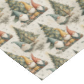 Skandinavische Weihnachtsgnomen Tischdecke (Schrägansicht)