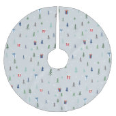 Skandinavischer Weihnachtswald mit Schnee Polyester Weihnachtsbaumdecke (Vorderseite)