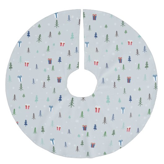 Skandinavischer Weihnachtswald mit Schnee Polyester Weihnachtsbaumdecke (Vorderseite)