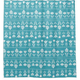 skandinavisches Blau mit weißen Blume Duschvorhang