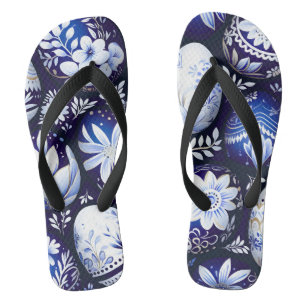 Skandinavisches blaues Osterei-Frühlingsblumenmust Badesandalen