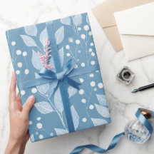 Skandinavisches weiches blaues Blatt weißes Blumen