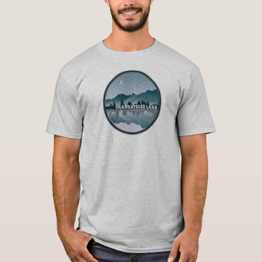 Skaneateles New Yorker Spiegelbild T-Shirt (Vorderseite)