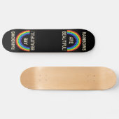 Skate Board Regenbows sind ein schöner Glitzer Skateboard (Horizontal)