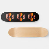Skate Board Trick oder Treat Pumpkins Skateboard (Horizontal)