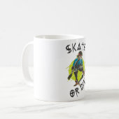 Skate oder die Skeleton-Skateboarder Kaffeetasse (Vorderseite Links)