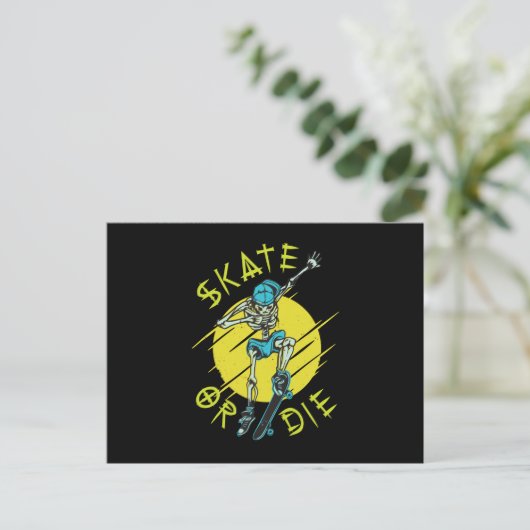 Skate oder die Skelett Skateboarder-Postkarte Postkarte (Stehend Vorderseite)