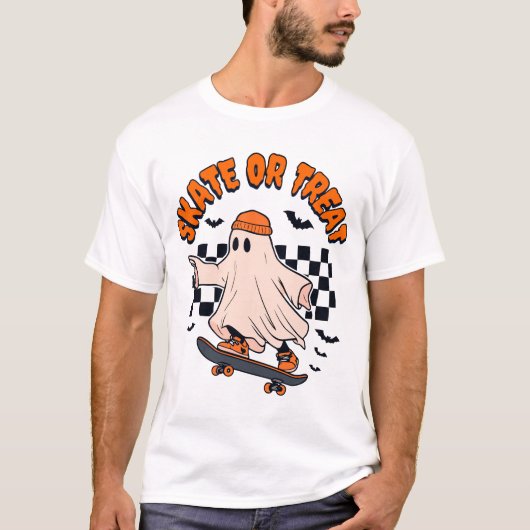 Skate- oder Leckerei-Ghost-Halloween T-Shirt (Vorderseite)