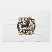 Skate & Scare � Cute Black Cat Roller Skating Over Geschirrtuch (Horizontal)