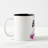 Skate-Skaten in Rosa und Schwarz Zweifarbige Tasse (Links)