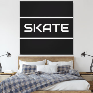 SKATE Sporty White Text Stripes On Modern Black Leinwanddruck