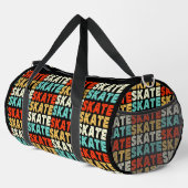 SKATE wiederholt für Skateboarder auf Black Duffle Bag (Rechte Ecke)