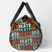 SKATE wiederholt für Skateboarder auf Black Duffle Bag (Rechts)
