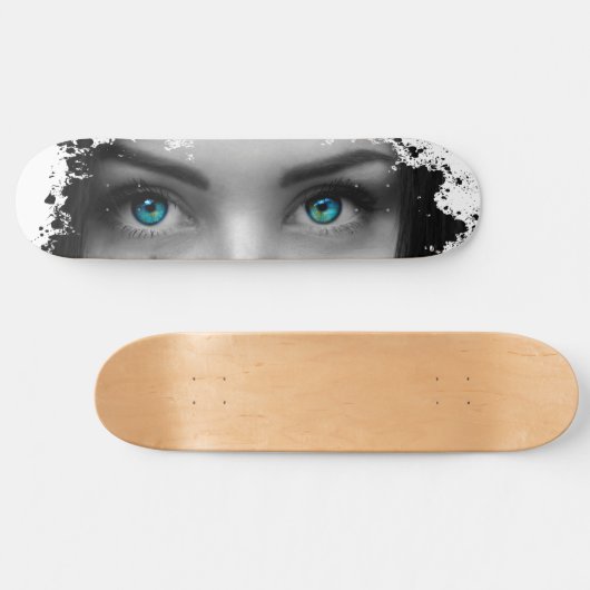Skateboard Blue eyes (Horizontal)