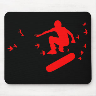 Skateboard. Brett mit Vögeln. Rot. Mousepad