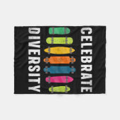 Skateboard Celebrate Diversity Longboard Fleecedecke (Vorderseite (Horizontal))