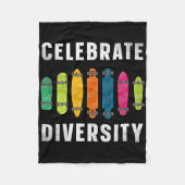 Skateboard Celebrate Diversity Longboard Fleecedecke (Vorderseite)