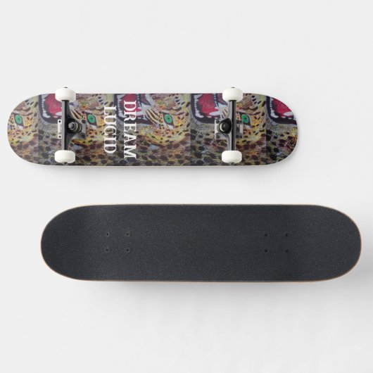 SKATEBOARD DESIGN VON KÜNSTLER PAULA REILLY. (Horizontal)