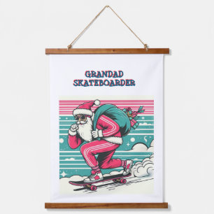 Skateboard fahrender Weihnachtsmann Wandteppich Mit Holzrahmen
