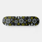 Skateboard für abstrakte Blume (Horizontal)
