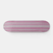 Skateboard grau mit rosa Linien HAMbWG (Horizontal)