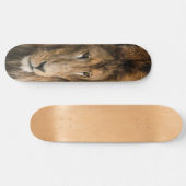 Skateboard kraftvoll gebaut LION (Horizontal)